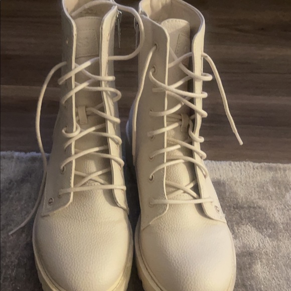 Guess boots - Picture 4 of 9